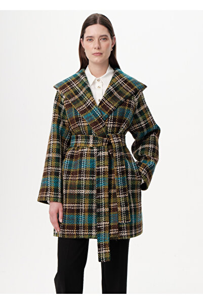 Exquise Hooded Regular Woven Coat with Waist Belt and Pockets