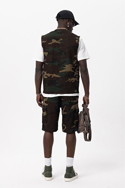 Plus Eighteen Of the System Green Camouflage Men's Shorts