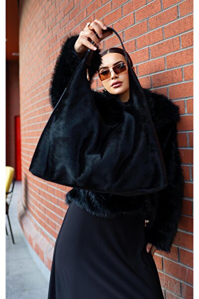 DMG Collection Модерна плюшена дамска чанта с големи размери и капсулни детайли