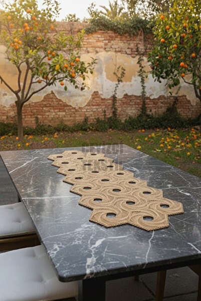 Çt Çeyizci Tekstil Runner unic cu detaliu din dantelă franceză, Runner pe mas...