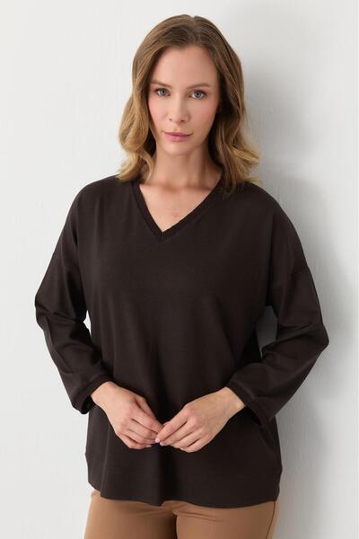 Mutlu Ertan V-neck ribbed blouse