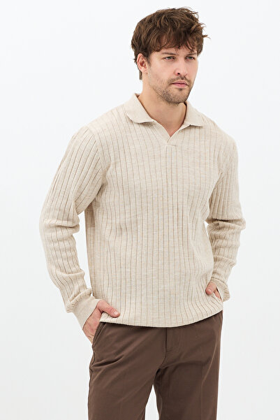 Tarz Cool Чоловічий бежевий трикотажний светр з довгими рукавами та поло-комірцем