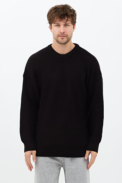 Tarz Cool Ανδρικό μαύρο πλεκτό πουλόβερ κανονικής εφαρμογής με λαιμόκοψη Crew
