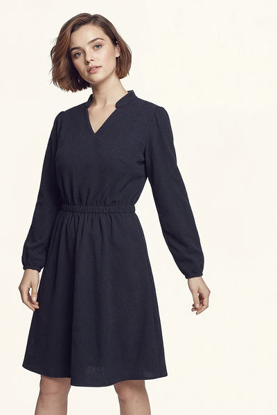 armonika Γυναικείο φόρεμα με βελούδινο μπλε ναυτικό με λαιμόκοψη σε σχήμα V με ελαστική μέση λεπτή F κοτλέ φορέματα ARM-25K001049