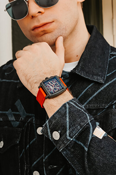 FERRO Kırmızı Silikon Kordon Erkek Kol Saati FM11553DWT-ZK Fonksiyonları Aktif 3 ATM Su Geçirmez