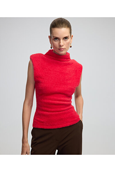 İpekyol Dik yaka pelüş triko