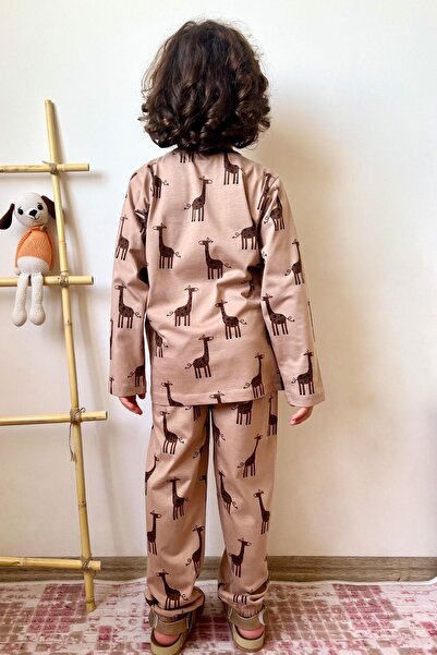 Breeze 4-8 Years Old Boys' Pajamas Set - Cute Giraffe Print, Mink