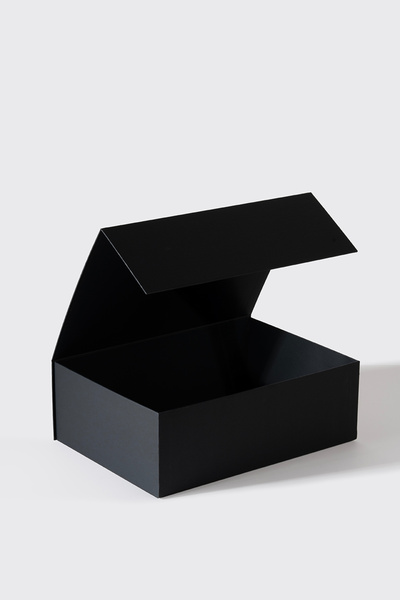 Miligram Paper 35x25x12 cm Siyah Mıknatıslı Sert Mukavva Kutu