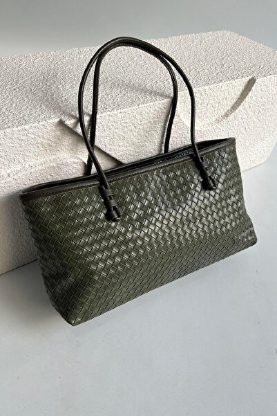 Mckanzie Knitted Pattern Handle End Insertion Model Boat Bag