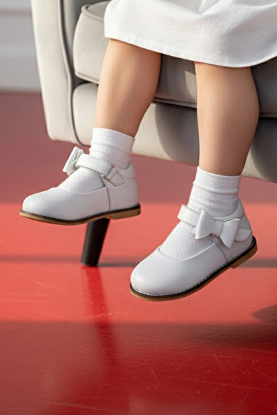 Cevoclub kids حذاء إرشادام من الجلد الطبيعي مزود بشريط فيلكرو لتقويم العظام ب...