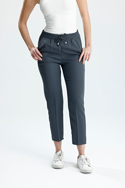 VOICTEC Plus Size Bell Fabric Pocket Carrot Pants with Elastic Waist