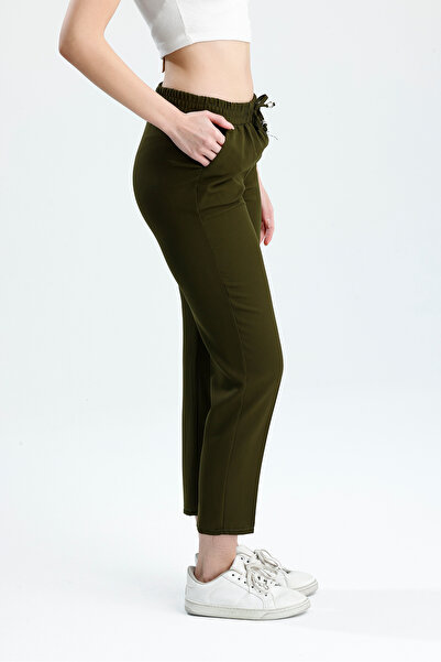 VOICTEC Plus Size Bell Fabric Pocket Carrot Pants with Elastic Waist