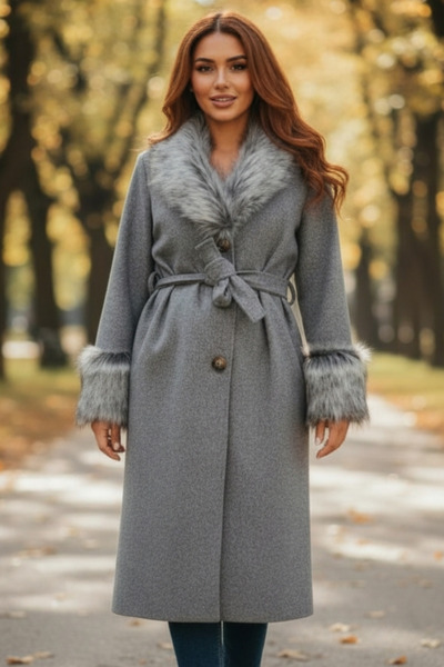 OEM Elegant long women's gray coat with fur