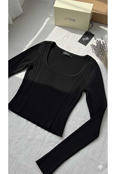 Esram Butik Siyah Uzun Kollu Triko Crop Bluz - Şık Ve Modern Tasarım