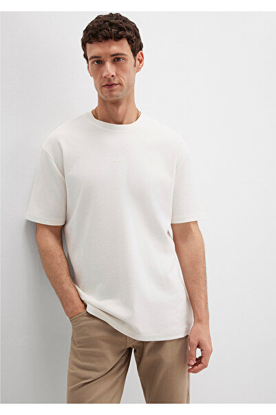 Mavi Ecru T-Shirt mit Logo-Print, Loose Fit / boler Schnitt 0613250-70057