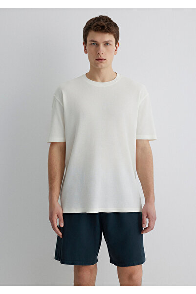 Mavi Ecru Basic T-Shirt Loose Fit / Weite, lässige Passform 0612724-70057