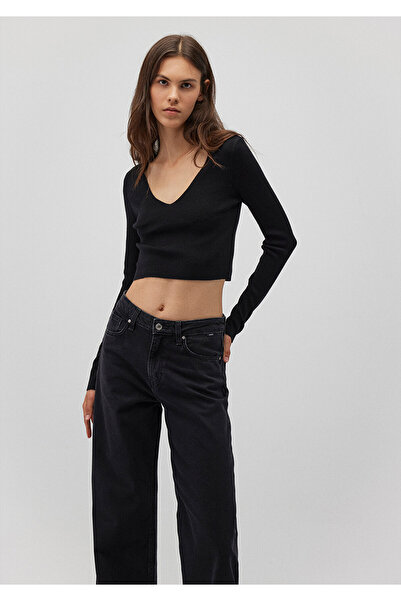 Mavi Pulover negru cu decolteu în V Crop / Croială scurtă 1710122 -900