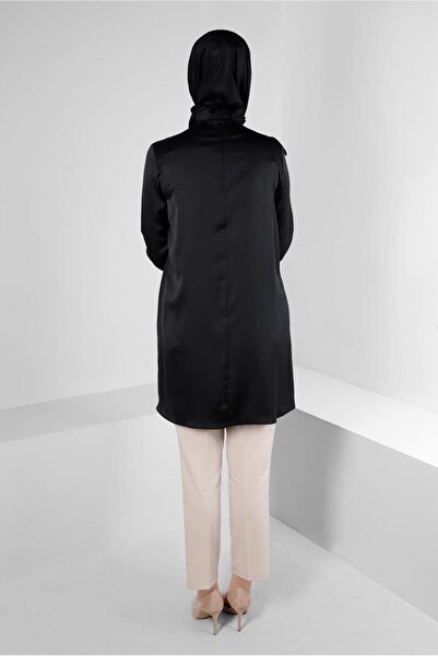 Alvina FLYWHEEL DETAIL SATIN TUNIC 43511