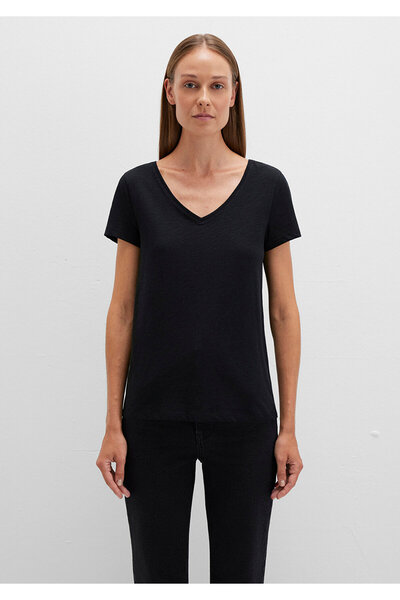 Mavi Schwarzes ausgestelltes Slim Fit T-Shirt mit V-Ausschnitt -168260-900