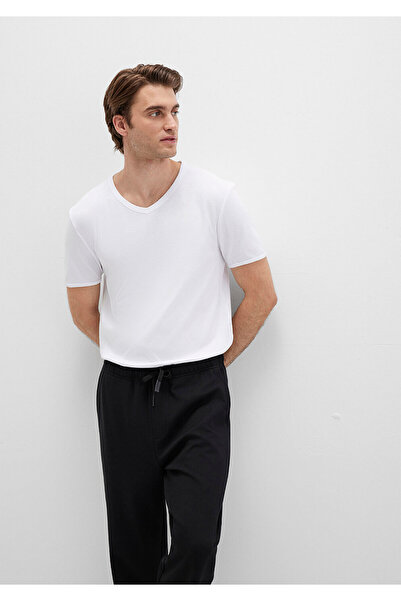 Mavi Weißes tailliertes T-Shirt mit V-Ausschnitt und Rippenmuster -063748-620