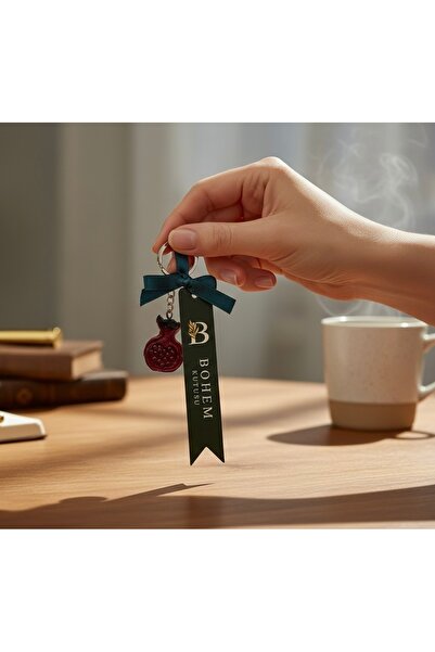 Bohem kutusu سلسلة مفاتيح على شكل رمان