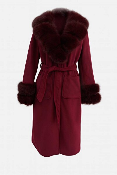 Diva Exclusive Fashion Elegant coat with removable fur