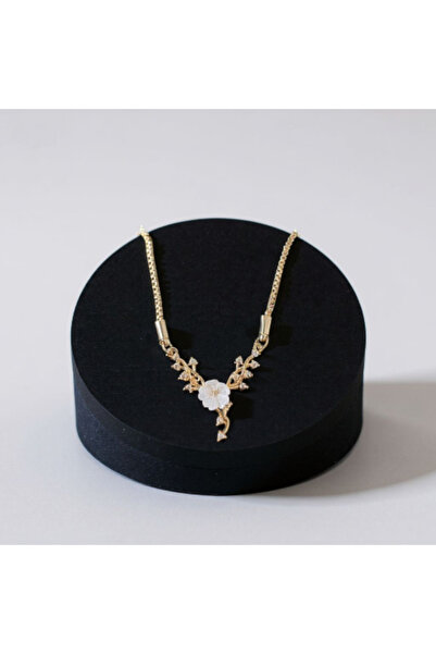 RÜZGARBİJÜTERİ سوار ذهبي اللون بتصميم زهرة الماغنوليا - موديل أنيق مع تفاصيل ...