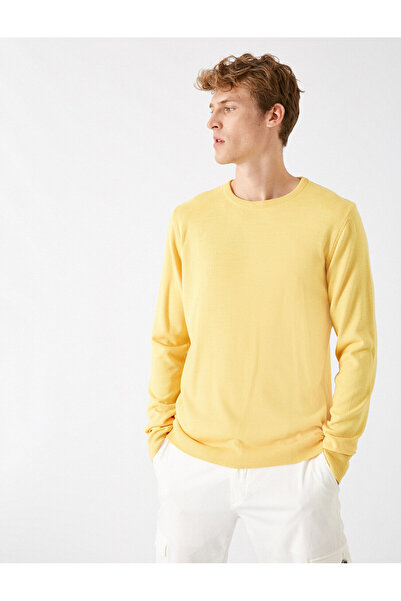Koton Gelber Herrenpullover 1KAM92005LT