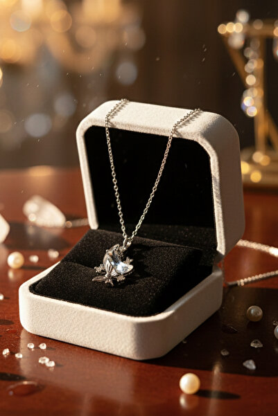 Birmem Kadın Ay Taşı Kelebek ve Yıldız Figürlü Ayna Zincir Çelik Kolye