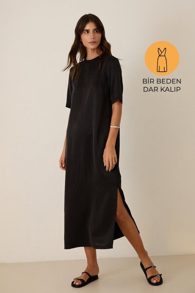 Setre Rochie neagră cu mânecă scurtă, lungime midi, guler rotund tricou