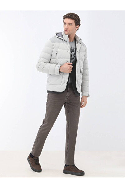 Kip Світло-сіра спортивна куртка з мікроволокном, прямий крій