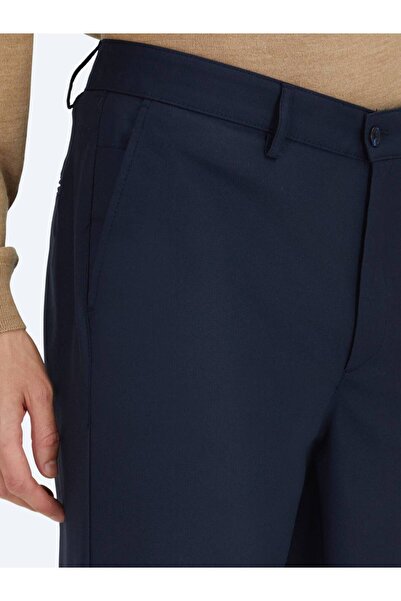 Kip Μπλε Navy Straight Woven Casual παντελόνι με κανονική εφαρμογή