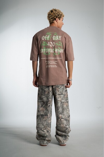 No Future Four Twenty T-Shirt Nf0447Kh