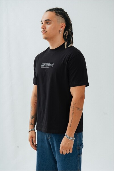 No Future Box Logo Regular Fit T-Shirt Nf0618Sy