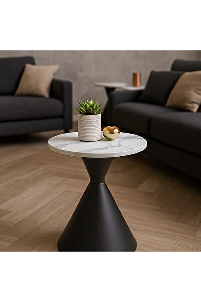 Almonfared table set