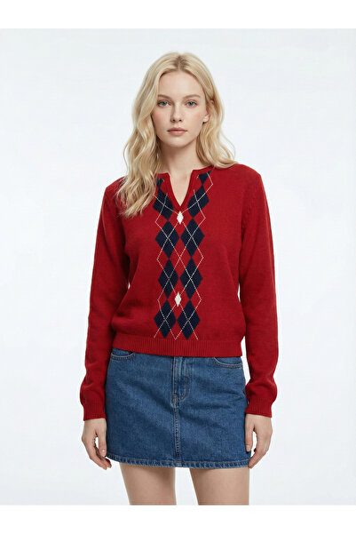 Qoolest KADIN BORDO BAKLAVA DESENLİ V YAKA ŞIK TRİKO KAZAK