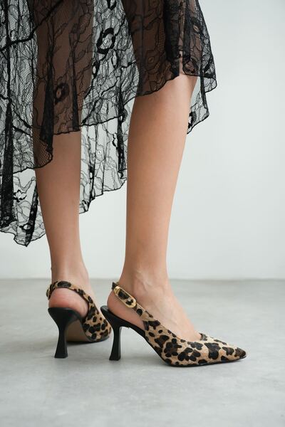 MODAADAM Жіночі гостроносі туфлі Ovis з леопардовим візерунком на підборах