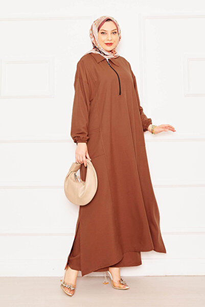 EBRUTESETTÜR Comfortable Fit Hijab Suit with Half Zipper Detail on the Front, Tan Color