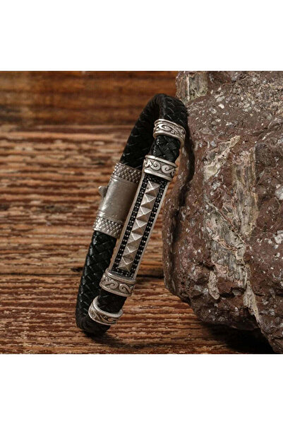 SUMRA سوار مصنوع يدويًا من الجلد الطبيعي والنحاس مع مشبك قفل SPF-P-014