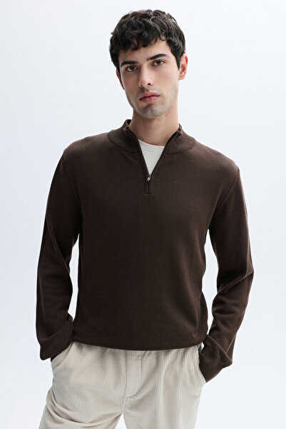 Mudo FERMUARLI DİK YAKA TRİKO KAZAK