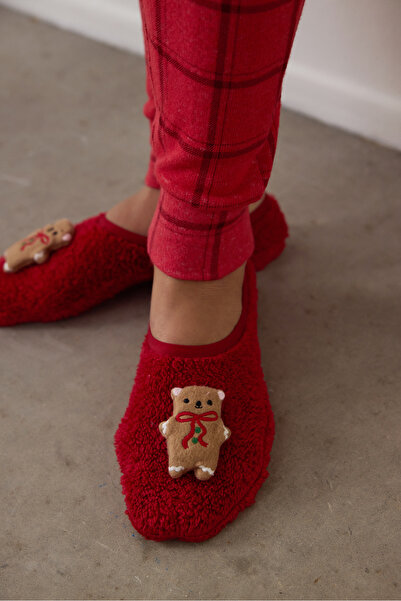 Penti Red Gingerbread New Year Themed 3D Embroidered House Slippers