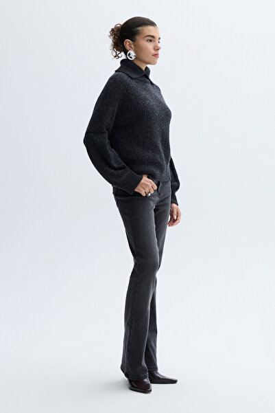 Mudo Flare Fit Jean Pants