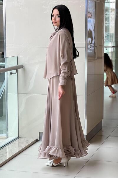 Ghisa Chiffon Suit with Ruffled Skirt and Underwear