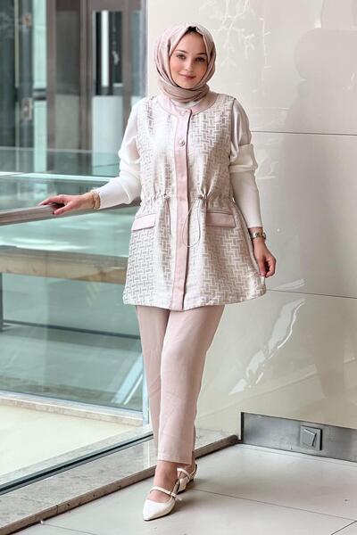 Ghisa Self-Patterned Vest and Trouser Set with Waist Stopper