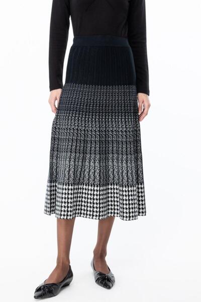 ON Fusta de tricotaje de lungime midi cu pliuri în carouri la modă