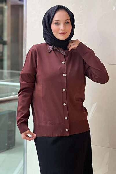 Ghisa Mercerized Cardigan with Stone Bow Detail on the Collar