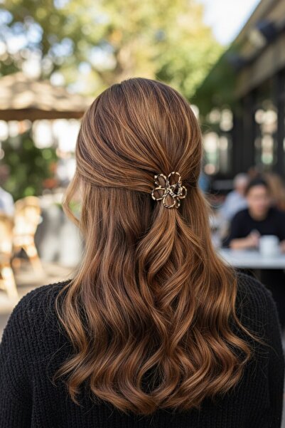 CAŞ DEKORASYON Brown Flower Detailed Leopard Patterned Latch Buckle