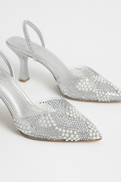 Beyond Women's Silver Crystal Bead Detailed Strappy Pointed Toe Evening Dress Shoes 8.5 cm Byndprs06