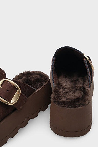 Capone Outfitters Leticia Fur Suede Look Women's Sabo