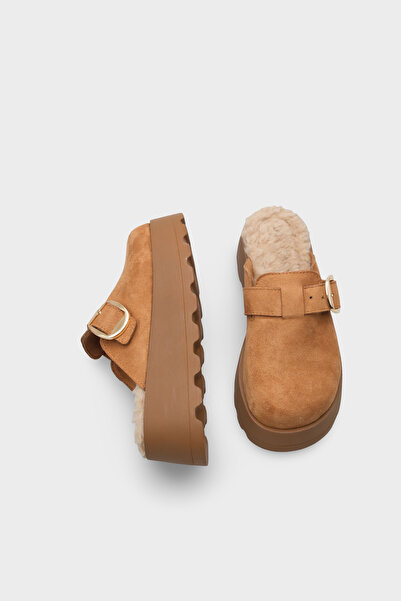 Capone Outfitters Leticia Fur Suede Look Women's Sabo